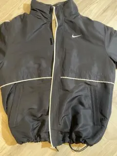 Nike ブラック ナイロンジャケット Lサイズ