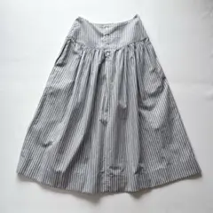 45R 二重織　インディゴ　ストライプ柄 フレアスカート　Ｌ　ロゴ刺繍のサムネイル
