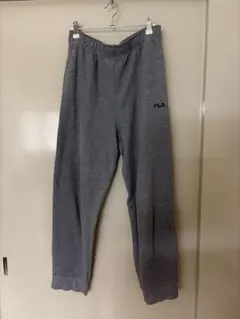FILA メンズ　Mサイズ　グレー ジョガーパンツ　スウェットパンツ