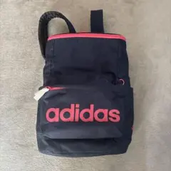 adidas ネイビー ピンク リュック