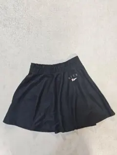 新品未使用タグ付xs ゴルフ NIKE（ナイキ） フレアスカート XS ブラック