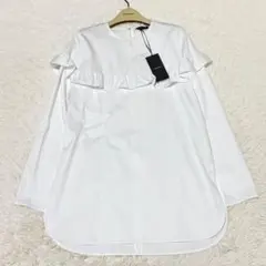 未使用品　24年モデル　ヨーコチャン　ロングスリーブフリルブラウスのサムネイル