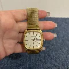 セイコー グランドクォーツ 4843-5100 腕時計 デイデイト【A1199】 セイコー SEIKO GRAND QUARTZ グランドクォーツ 4843-5100 腕時計