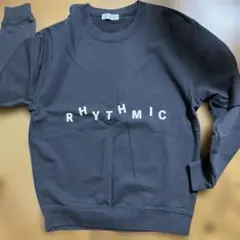 mi via loca リズミック ロゴスウェット トレーナー ブラック