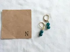 ２粒天然石ピアス　グリーン　イヤリング　ハンドメイドピアス