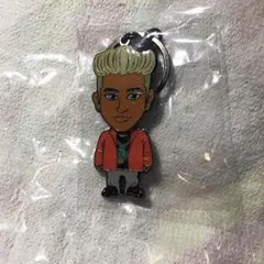 METRO POLIZ ELLY 首振りキーホルダー