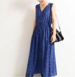 美品★スピックアンドスパン★Deveauxリーフプリントワンピース リバティーのサムネイル