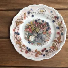 ⁡ロイヤルドルトンBrambly Hedge Autumnプレート16㎝のサムネイル