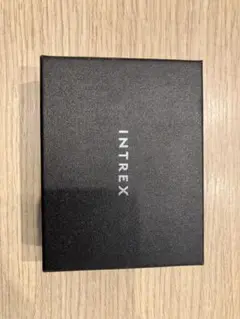 INTREX　三つ折り財布　ブラック　グリーン