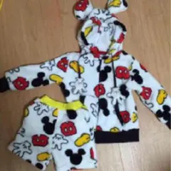 ミッキー柄フリースジャケットとパンツセット