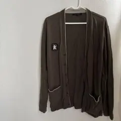 R.NEWBOLD カーディガン　カーキ色　ワッペン付きカーディガン