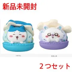 ちいかわ　きゃらまかろん　カプセルトイ　ガチャガチャ　ハチワレ　モモンガ