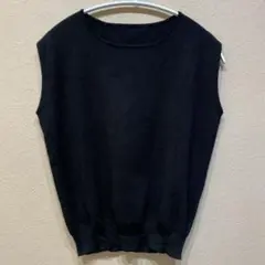 ur's フレンチスリーブニットトップス　Sサイズのサムネイル