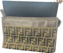 2026年最新】fendi クラッチバッグの人気アイテム - メルカリ