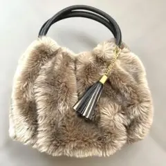 ブラウン✖️黒 ファー風 タッセル付きハンドバッグ