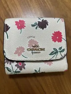 COACH 花柄 三つ折り財布