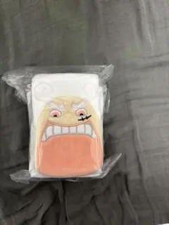 ワンピース一番くじ e賞 ぬいぐるみマルチカードケース