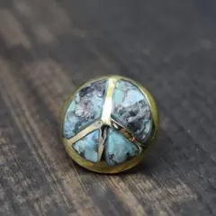 Brass ブラス製　ピースマーク ターコイズ 平和 反戦 コンチョ