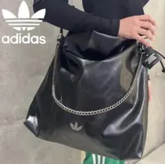 極美品‼️adidas ファッションストリートショルダーバッグ【L】ユニセックス