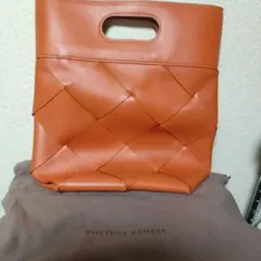 BOTTEGA VENETA オレンジ レザーバッグ