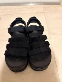 NIKE 厚底サンダル ブラック