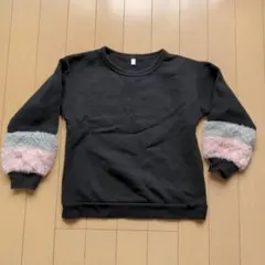 ファー付き黒トレーナー裏起毛