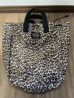 FREDRIK PACKERS ヒョウ柄リュック