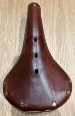 ス*ク様 BROOKS B17 レザーサドル 美中古 BROOKS B17 Special Copper レザーサドル 銅鋲 英国製 – Grumpy Bike Shop