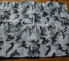 新品未使用Columbiaグレー迷彩 レジャーシート 約80cm x 100cm