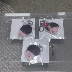 TREASURE ジェヒョク 顔アクキー