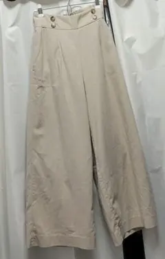 美品 INGNI ワイドパンツ M ベージュ サイドダブルボタン