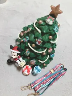ディズニー　クリスマスツリー型 ポップコーンバケットのサムネイル