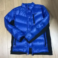 お値下げしました！超美品　Nike ダウンジャケット 青　軽いので重宝します。