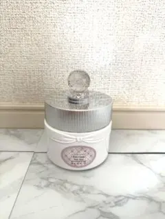 新品未使用　JILLSTUART Body Cream 200gのサムネイル