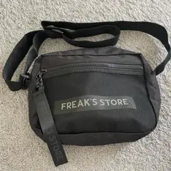 【値下げ中】FREAK’S STORE スポーティロゴバッグ サコッシュのサムネイル
