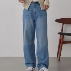 ライトブルー ストレートデニム ハイウエストのサムネイル