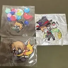 ゲーム実況者 レトルト アクリルキーホルダー - メルカリ