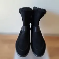 新品!fitfit.スウェード2way軽量ボアショートブーツ