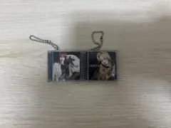 LE SSERAFIM ガチャガチャ　ユンジン　カズハ