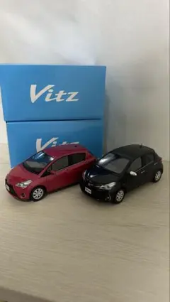 1/30 トヨタ ヴィッツ ジュエラ カラーサンプルのサムネイル