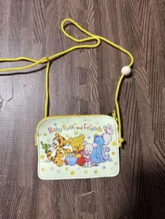 ディズニー　ぷーさん　カードケース