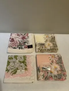 ブランド　 ハンカチ 4枚セット　新品　本日限り12時まで値下げです