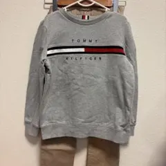 TOMMY HILFIGER トレーナーとパンツセットのサムネイル
