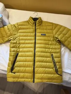 Patagonia ダウンセーター　サイズM メンズ　イエロー