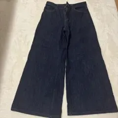 GU ダークブルーワイドレッグデニム Mサイズ
