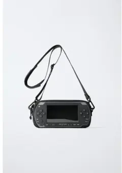 タグ付き新品☆ZARAのPSPクロスボディバッグ☆ブラック色☆完売商品