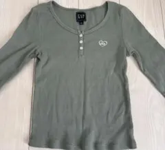 GAP オリーブグリーン 長袖Tシャツ ヘンリーネックS