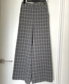 GU チェックワイドパンツ　Sサイズ　グレー系