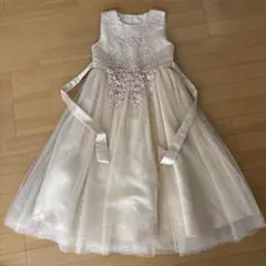 超美品‼️刺繍入りクリーム色ドレス パニエ付き150