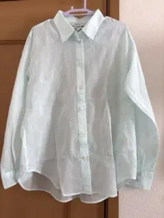 ユニクロ　イネス　エンブロイダリーコットンシャツ